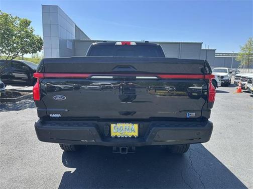 2022 Ford F-150 Lightning LARIAT