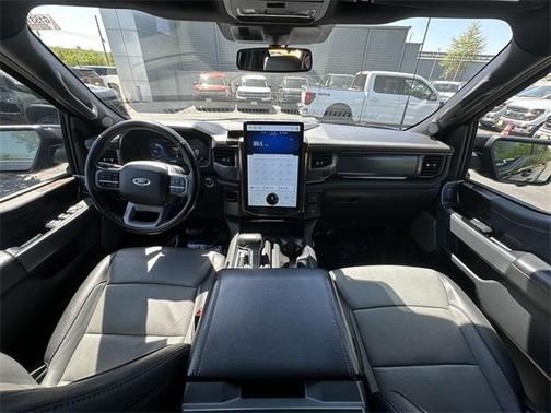 2022 Ford F-150 Lightning LARIAT