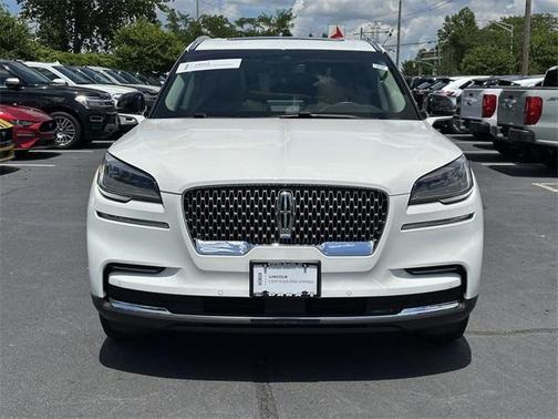 2022 Lincoln Aviator Standard AWD