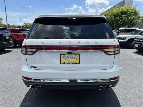 2022 Lincoln Aviator Standard AWD