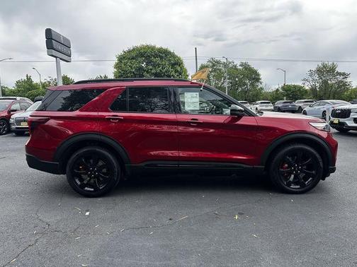 Rapid Red Metallic Tinted Clearcoat 2023 Ford Explorer ST
