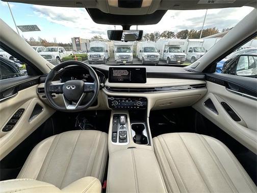 2022 INFINITI QX60 SENSORY