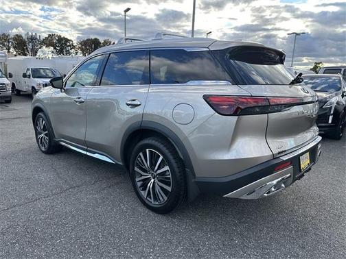 2022 INFINITI QX60 SENSORY