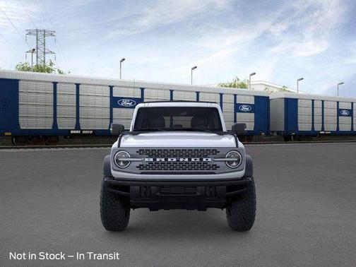 Oxford White 2025 Ford Bronco Badlands