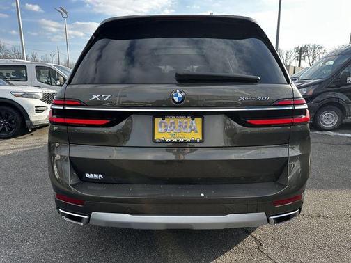 2024 BMW X7 xDrive40i