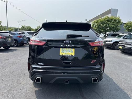 2022 Ford Edge ST
