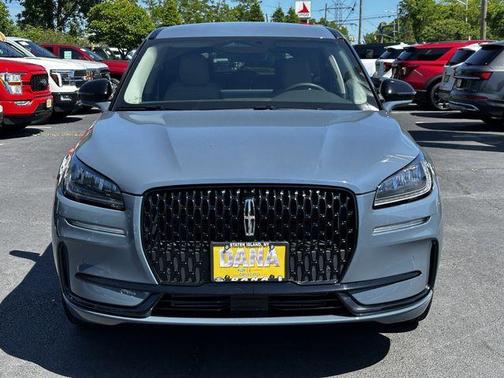 Whisper White 2023 Lincoln Corsair Standard