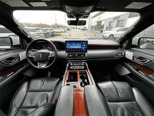 2022 Lincoln Navigator Reserve