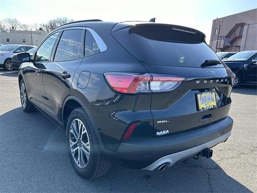 Photo 5 of 33 of 2020 Ford Escape SEL