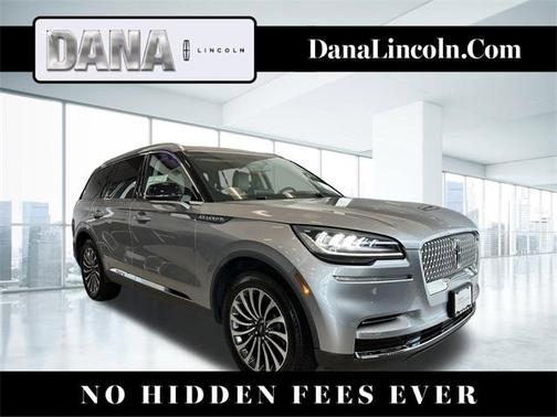 2022 Lincoln Aviator Standard AWD