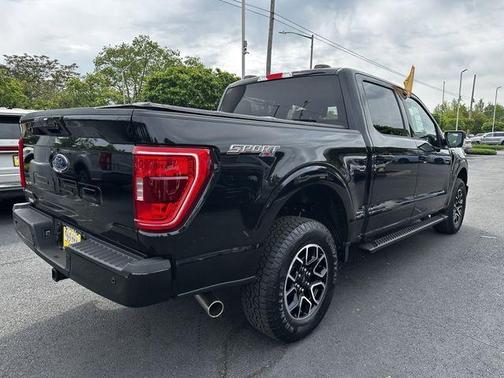 Agate Black Metallic 2023 Ford F-150 XLT
