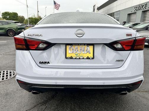 Gray Sky Pearl 2024 Nissan Altima 2.5 SR