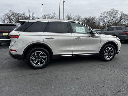 2024 Lincoln Corsair Premiere