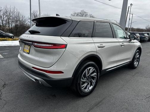 2024 Lincoln Corsair Premiere