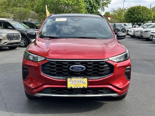 Rapid Red Metallic Tinted Clearcoat 2024 Ford Escape ST-Line