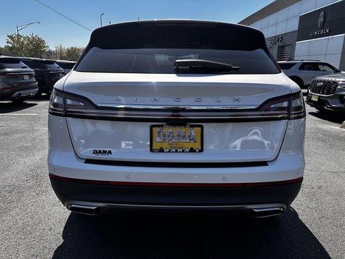 Pristine White 2023 Lincoln Nautilus Reserve