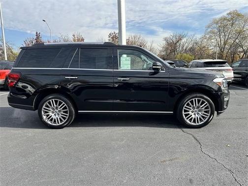 2022 Ford Expedition Limited