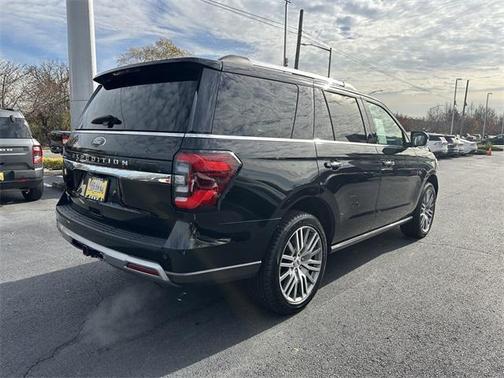 2022 Ford Expedition Limited