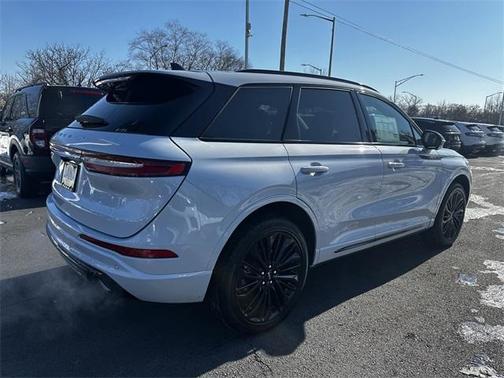 2025 Lincoln Corsair Reserve