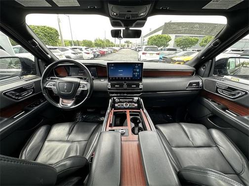 2022 Lincoln Navigator Reserve