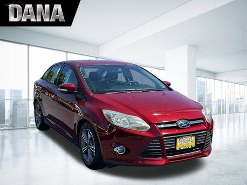 Ruby Red 2014 Ford Focus SE