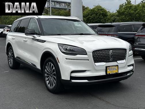 Pristine White 2024 Lincoln Aviator Reserve AWD