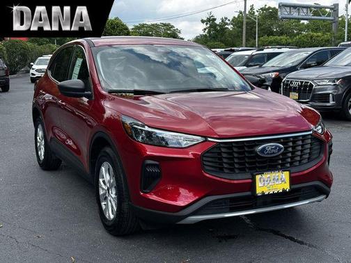 Rapid Red Metallic Tinted Clearcoat 2023 Ford Escape Active