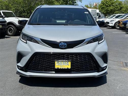 2023 Toyota Sienna XSE