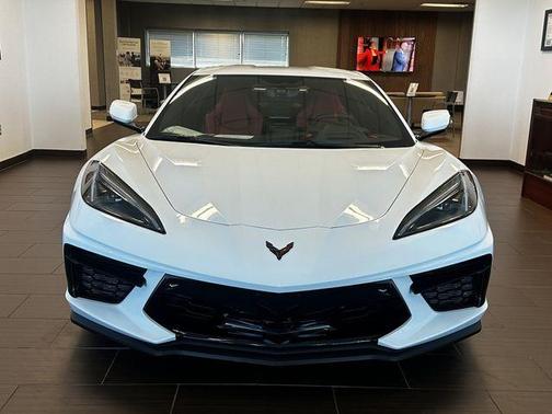 Arctic White 2023 Chevrolet Corvette Stingray w/2LT