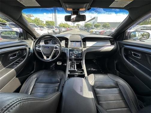 2018 Ford Taurus SHO