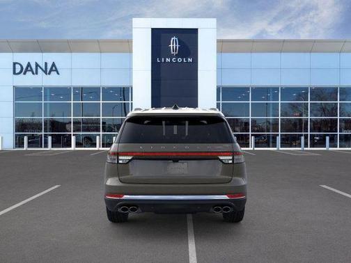 Harbor Gray 2026 Lincoln Aviator Premiere