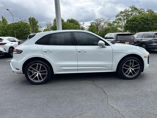 White 2022 Porsche Macan S