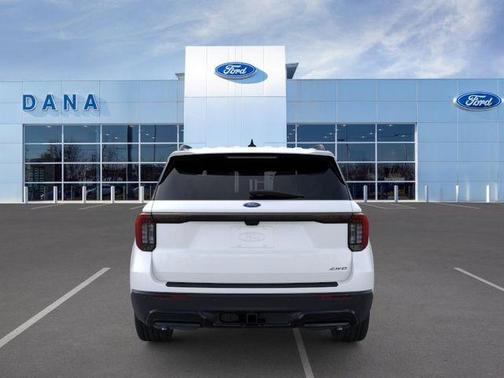 Star White 2026 Ford Explorer ST-Line