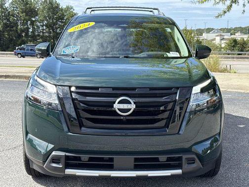 2024 Nissan Pathfinder Platinum FWD