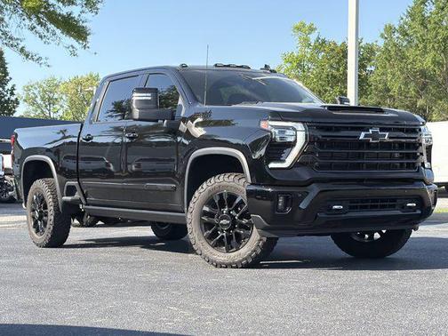 Black 2025 Chevrolet Silverado 2500 High Country
