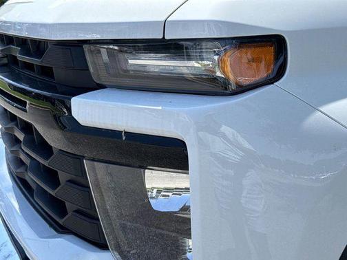 2025 Chevrolet Silverado 3500 WT