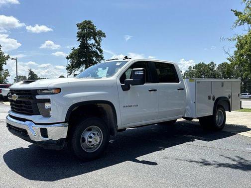 2025 Chevrolet Silverado 3500 WT