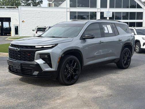 Sterling Gray Metallic 2024 Chevrolet Traverse RS