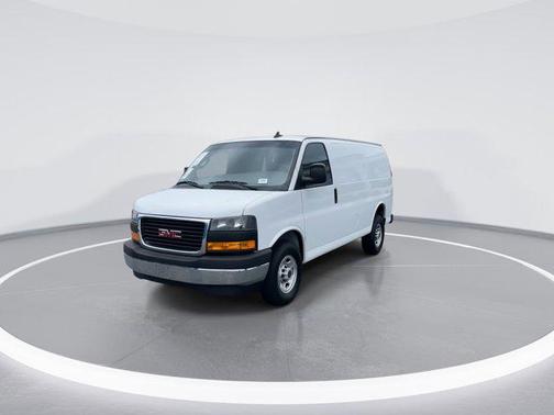 2022 GMC Savana 2500 Work Van