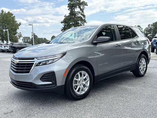 2023 Chevrolet Equinox LS