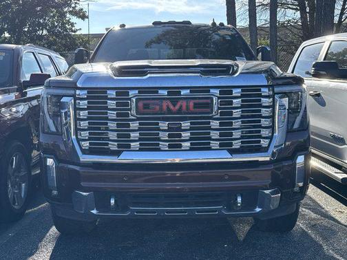 2024 GMC Sierra 2500 Denali