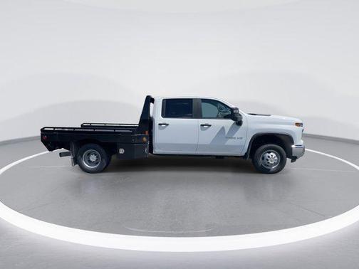 2025 Chevrolet Silverado 3500 WT