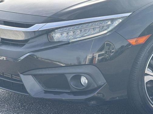 2017 Honda Civic Touring