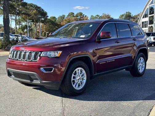 2020 Jeep Grand Cherokee Laredo