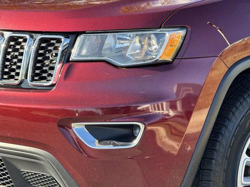 2020 Jeep Grand Cherokee Laredo