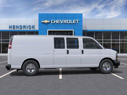 Summit White 2026 Chevrolet Express 2500 LT