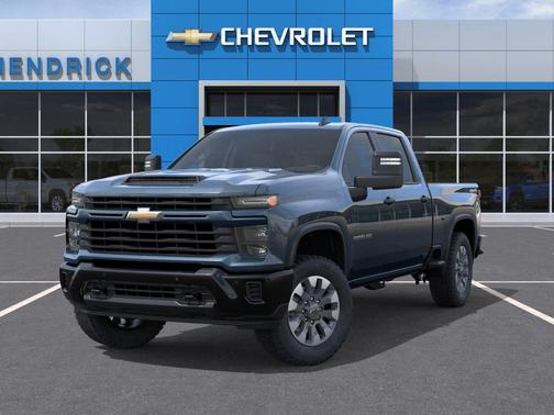 Lakeshore Blue Metallic 2026 Chevrolet Silverado 2500 Custom