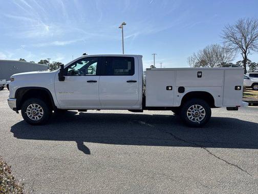 Summit White 2026 Chevrolet Silverado 2500 WT