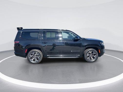 2023 Jeep Wagoneer Series III 4x4