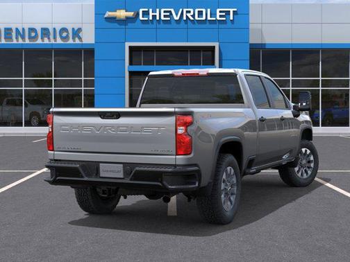 Sterling Gray Metallic 2026 Chevrolet Silverado 2500 Custom